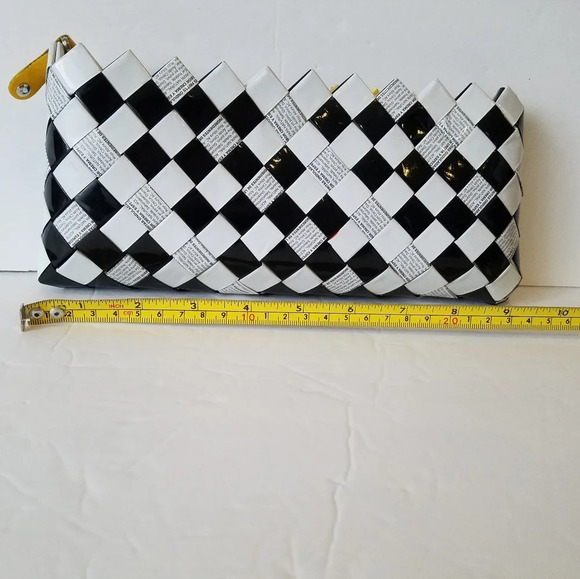 Nahui Ollin candy wrapper bag cluch - Picture 2 of 6